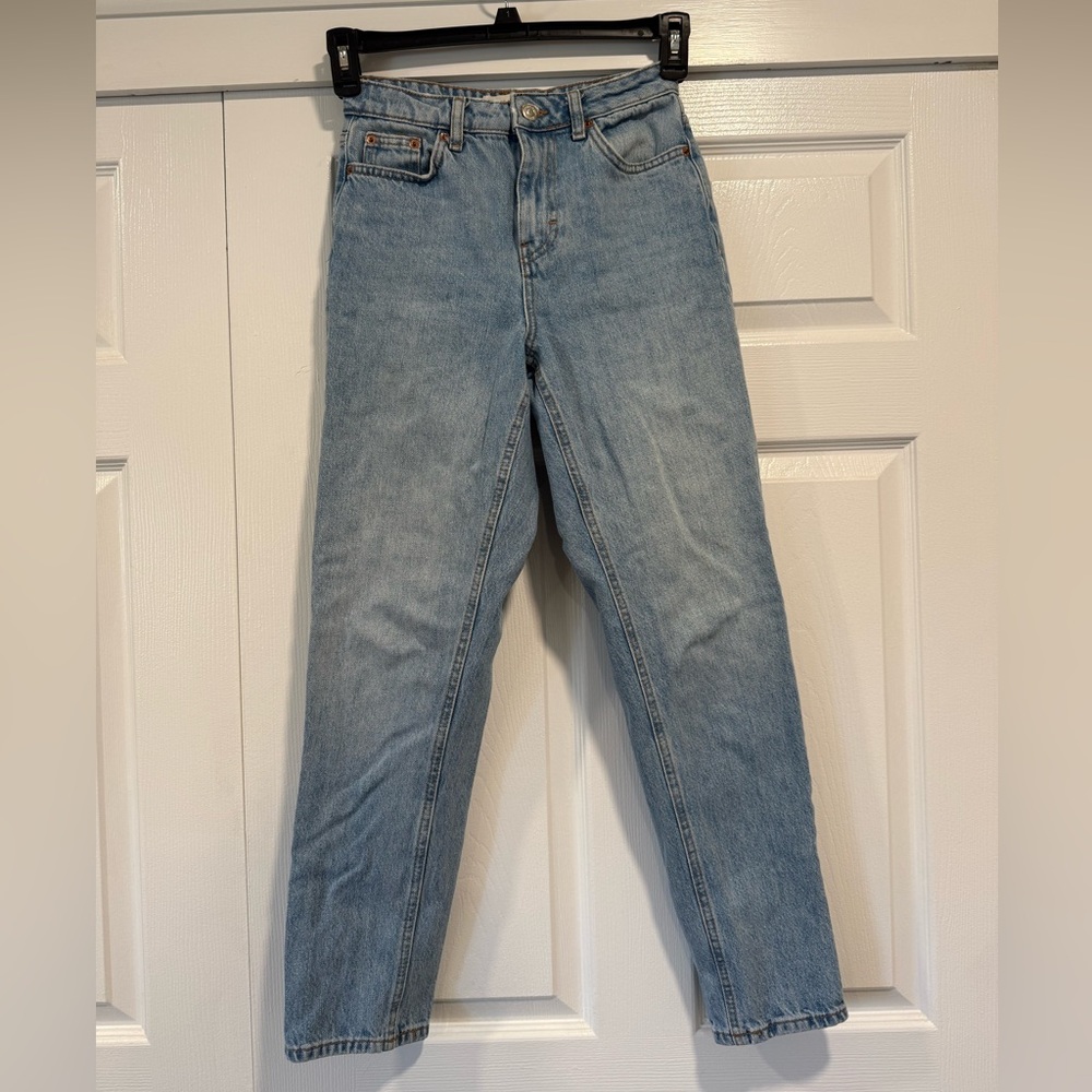 Topshop Original Mom jeans in bleach wash - MBLUE